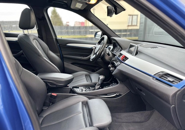 BMW X1 cena 89900 przebieg: 130000, rok produkcji 2016 z Sianów małe 191